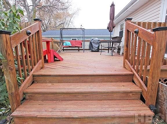 5th image of 1011 S Poplar St