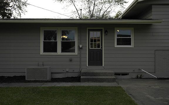 3rd image of 18953 Wildwood Ave
