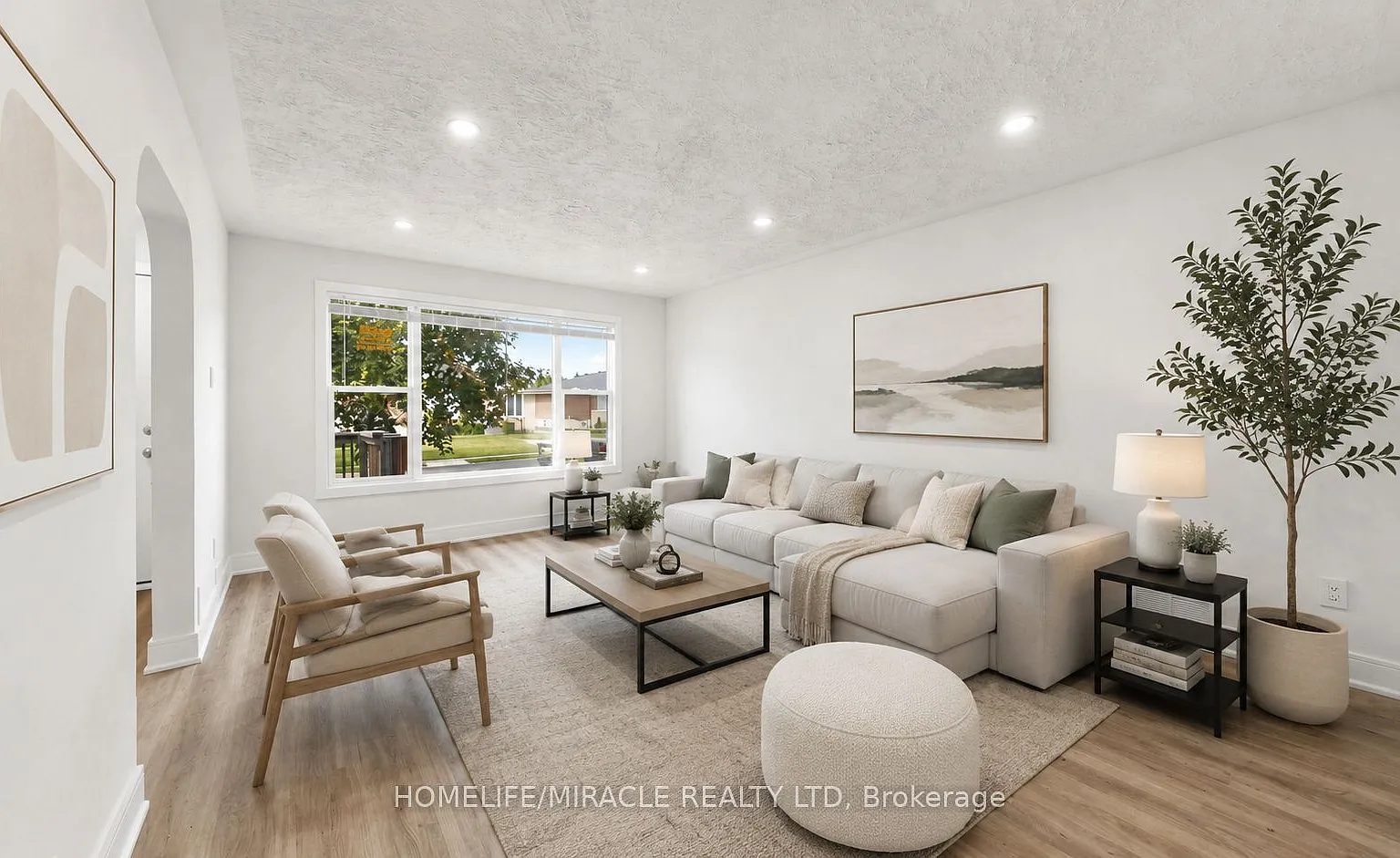 6 bed, $3,200 — Photo 1