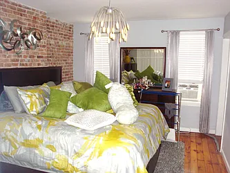 Rented by Carroll Gardens Realty