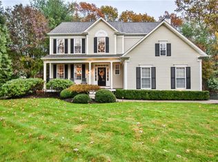 442 Sleepy Hollow Farm Rd, Warwick, RI 02886