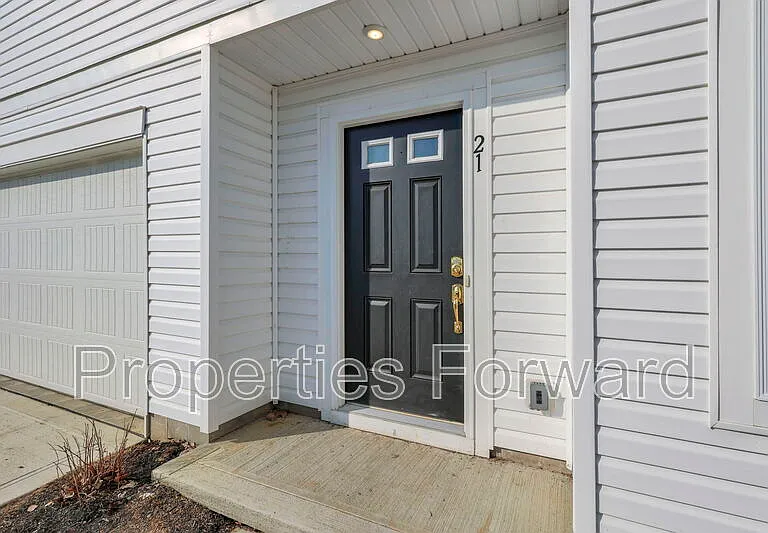 21 Thurber Rd — Photo 4