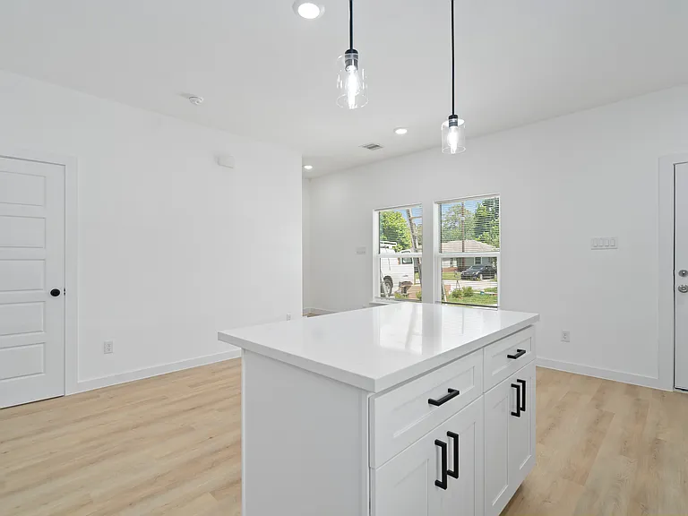 7504 Laura Koppe Rd #D — Photo 16