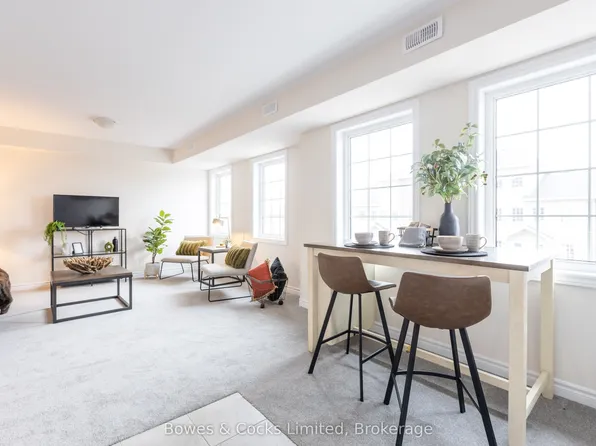 48 Maple Ave #201, Asphodel Norwood, ON K0L 2V0