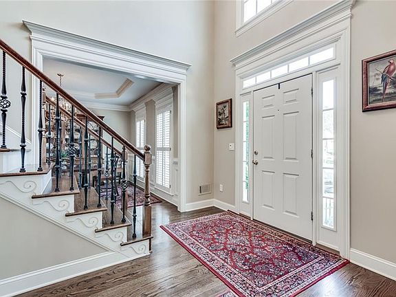 5th image of 1071 Trailway Cir