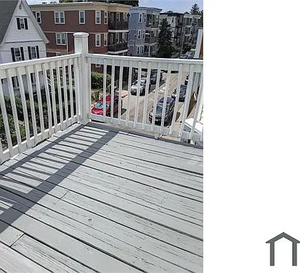 3 bed, $2,600 — Photo 2