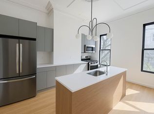 187 Washington Ave #1, Brooklyn, NY 11205