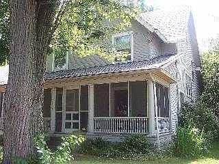 1st image of 125 N Grove St
