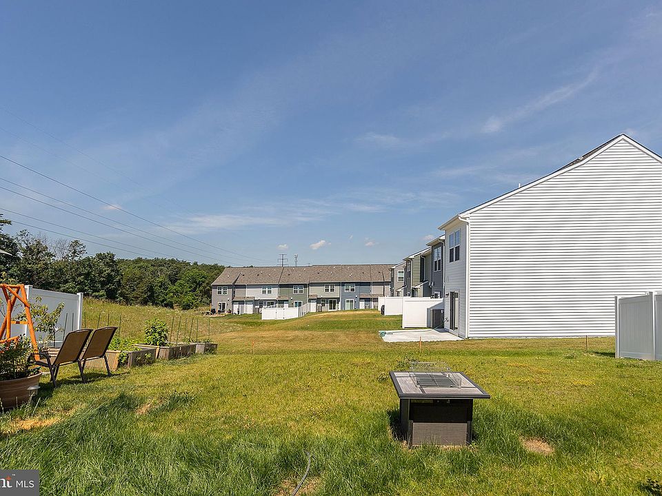 114 Whispering Pine Dr, Bunker Hill, WV 25413 Zillow