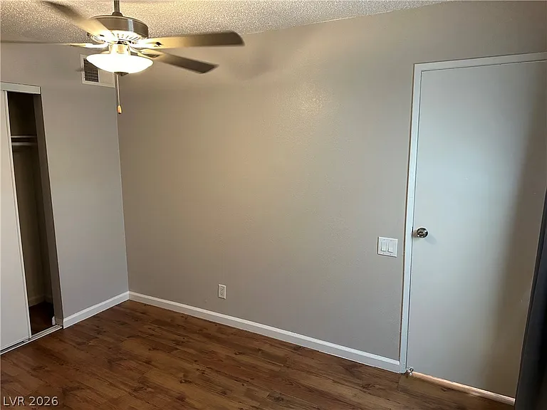 2274 E Desert Inn Rd #0 — Photo 43