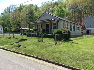340 E 12th St, Buena Vista, VA 24416