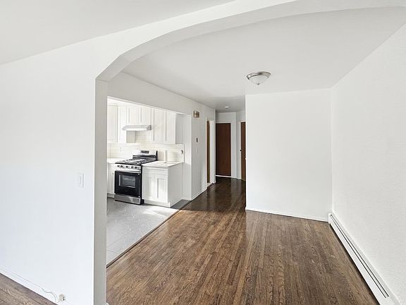 4th image of 501 Palisade Ave