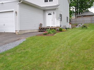 87 Forest St, Winooski, VT 05404