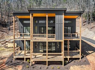 456 Sowers Rd, Blue Ridge, GA 30513