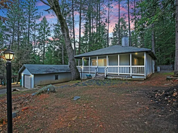5597 Sierra Springs Dr, Pollock Pines, CA 95726