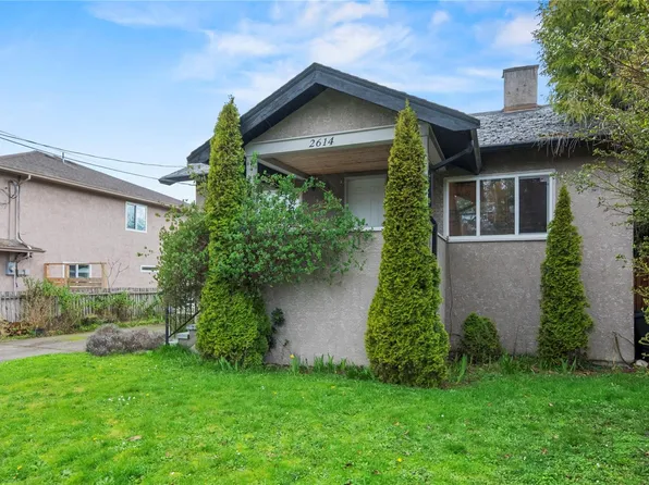2614 Scott St, Victoria, BC V8R 4H9