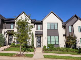 6309 Rover Ln, North Richland Hills, TX 76182