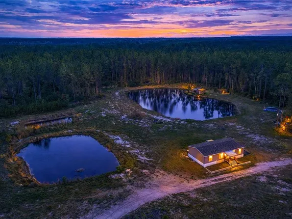 12655 NE 215th St, Fort Mc Coy, FL 32134