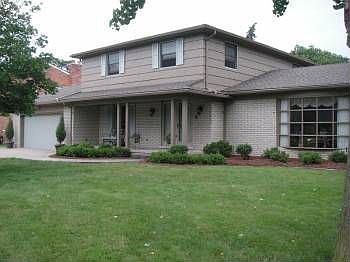 1st image of 800 Michaux Ln