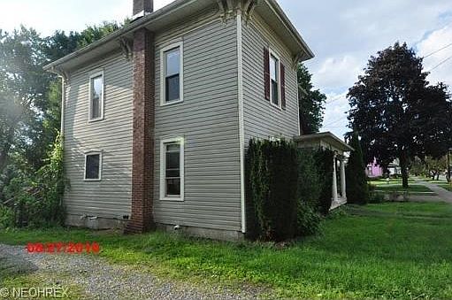 4th image of 310 S Water St
