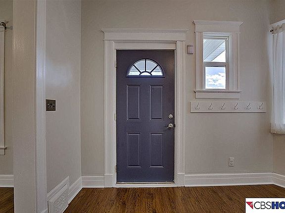 3rd image of 3030 Marcy St