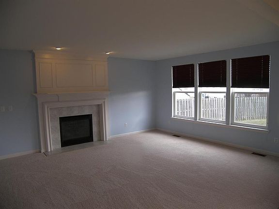 4th image of 7260 Richmond Dr