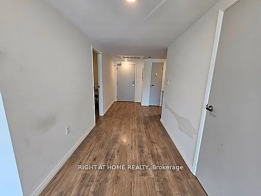 275B Larch St #107 — Photo 21