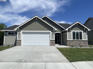 318 Sage St, Boardman, OR 97818