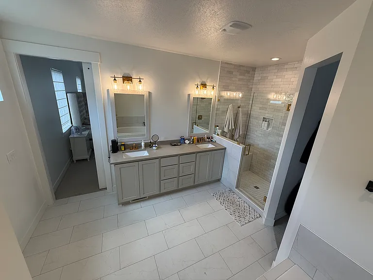 333 N 1200 E — Photo 9