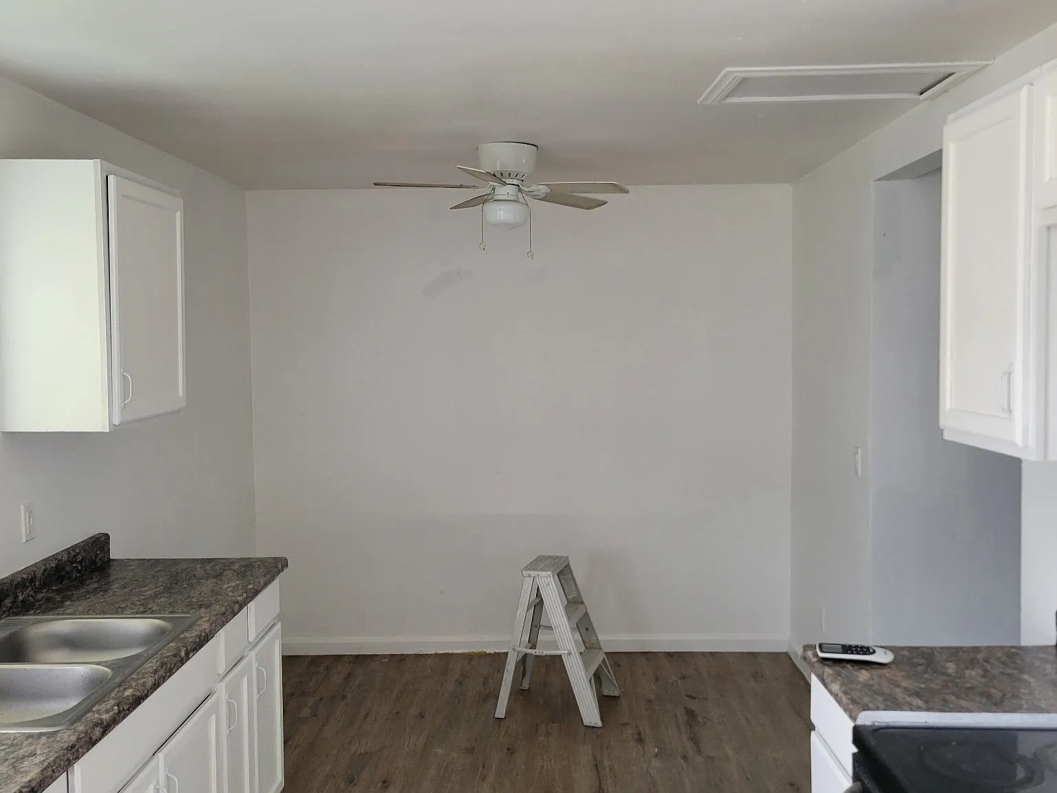 2 bed, 1000 sqft, $1,400 — Photo 4