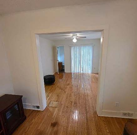3rd image of 49 Depew St