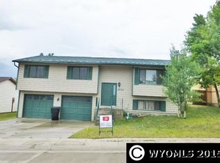 1904 Del Rio Dr, Kemmerer, WY 83101