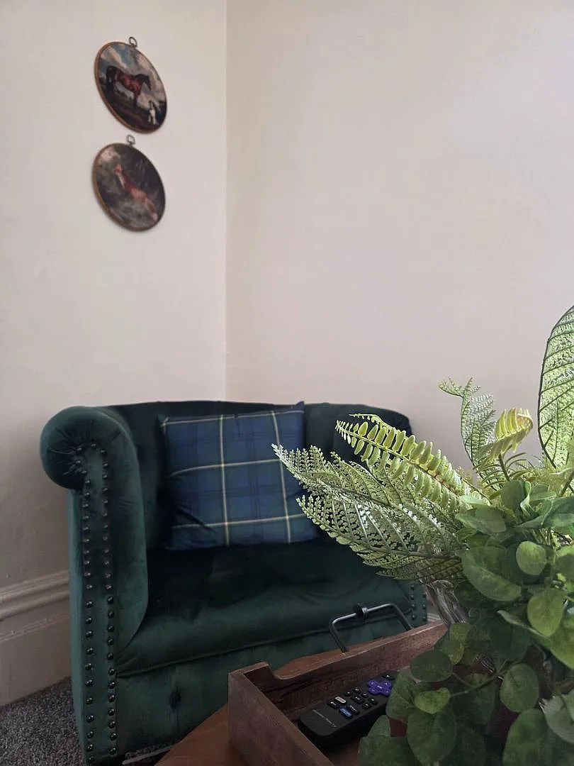 127 Dawes Ave - Tailored Fox - Cozy Victorian Living — Photo 3