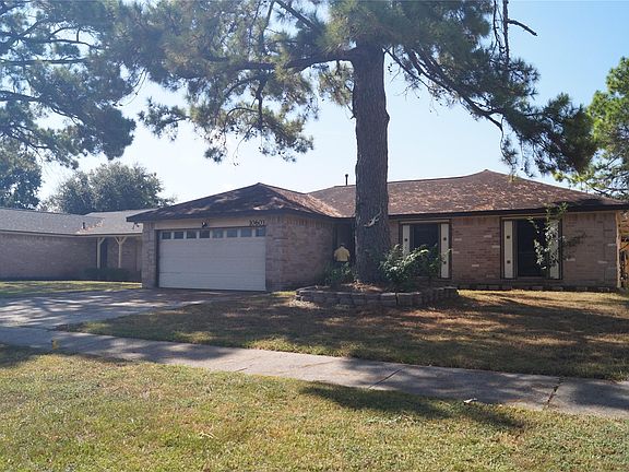 2nd image of 10603 Mackenzie Dr