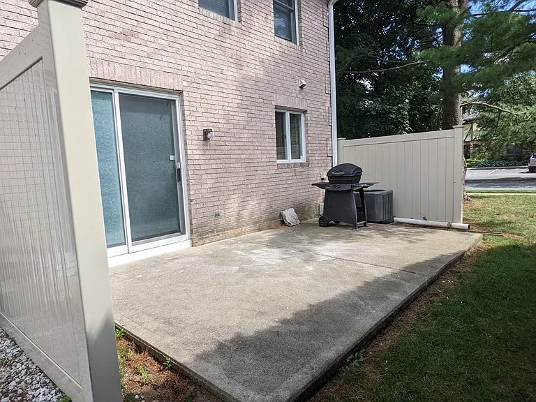 6 Mansion Woods Dr #A — Photo 25