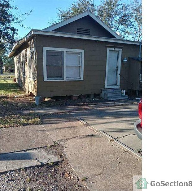 2nd image of 1600 9th St