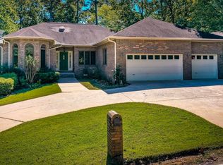 233 Snead Dr, Fairfield Bay, AR 72088