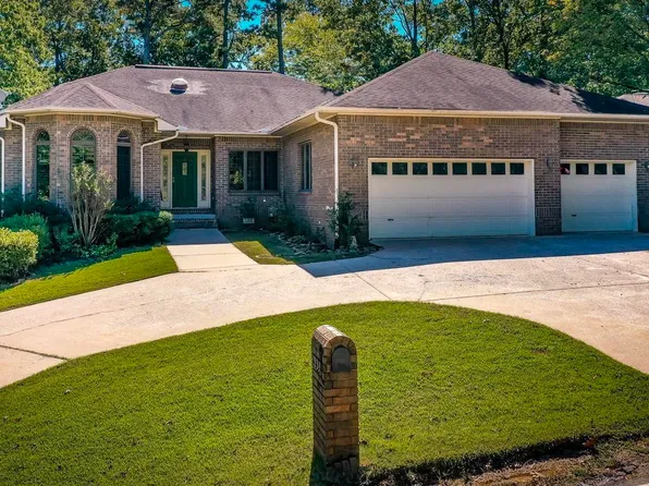 233 Snead Dr, Fairfield Bay, AR 72088