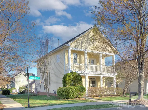 9623 Denbolme St, Huntersville, NC 28078