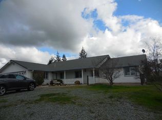 7039 McCauley Rd, Valley Springs, CA 95252