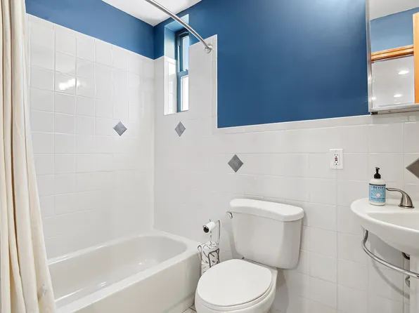 483 Atlantic Avenue image 10 of 25