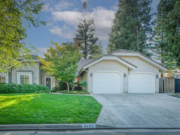 9161 N Woodlawn Dr, Fresno, CA 93720