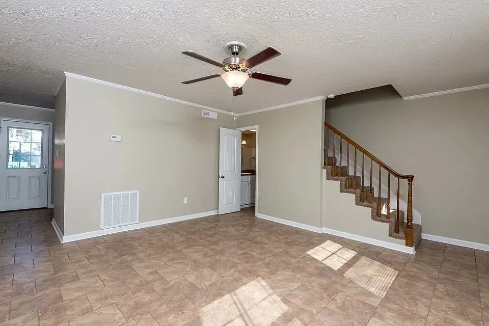 Bentley's Place — Photo 1