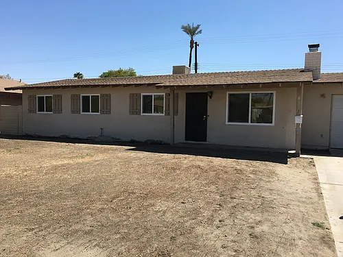 81247 Palmyra Ave Photo 1