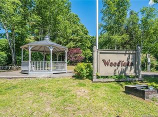 7 Woods Way #7, Woodbury, CT 06798