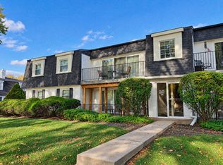 1125 Royal Street George Dr #108, Naperville, IL 60563