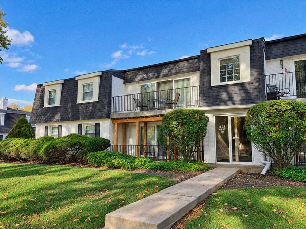 1125 Royal Street George Dr #108, Naperville, IL 60563