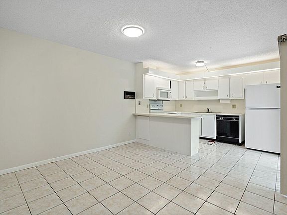 3rd image of 3428 San Bernadino Dr #58-B