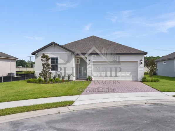 1008 British Cir, Daytona Beach, FL 32124