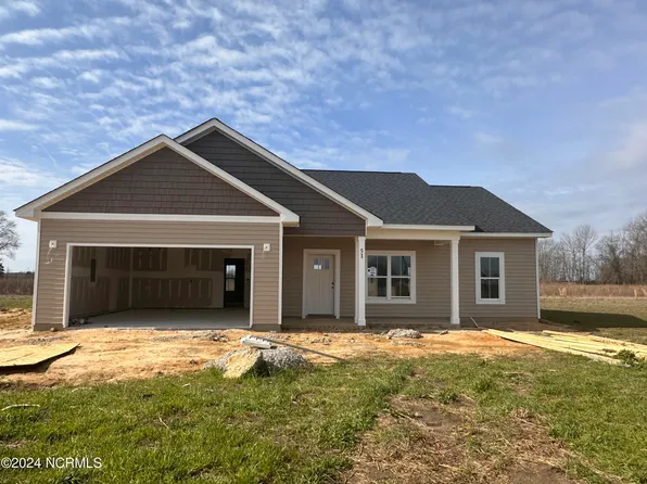 51 Delta Drive, Parkton, NC 28371